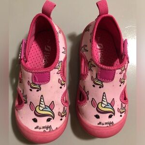 Kids Pink Unicorn Closed-Toe Water Shoes with Hook-and-Loop Strap